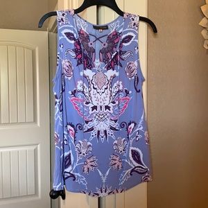 EUC sleeveless top